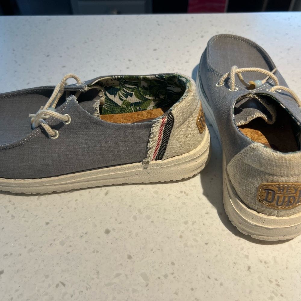 Hey Dude Women's Gray and Cream Moccasins